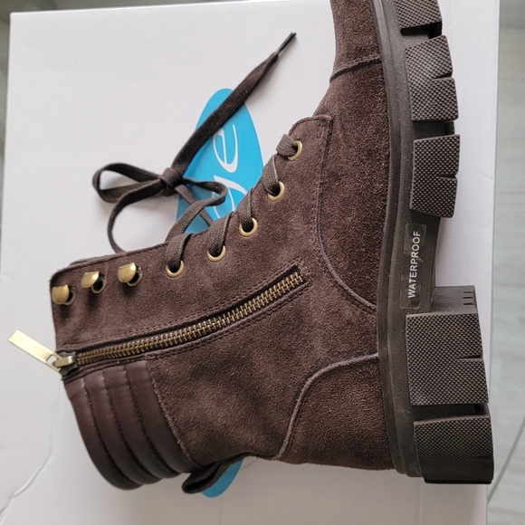 AQUA COLLEGE Women's Palmer Waterproof Booties - Picture 7 of 7